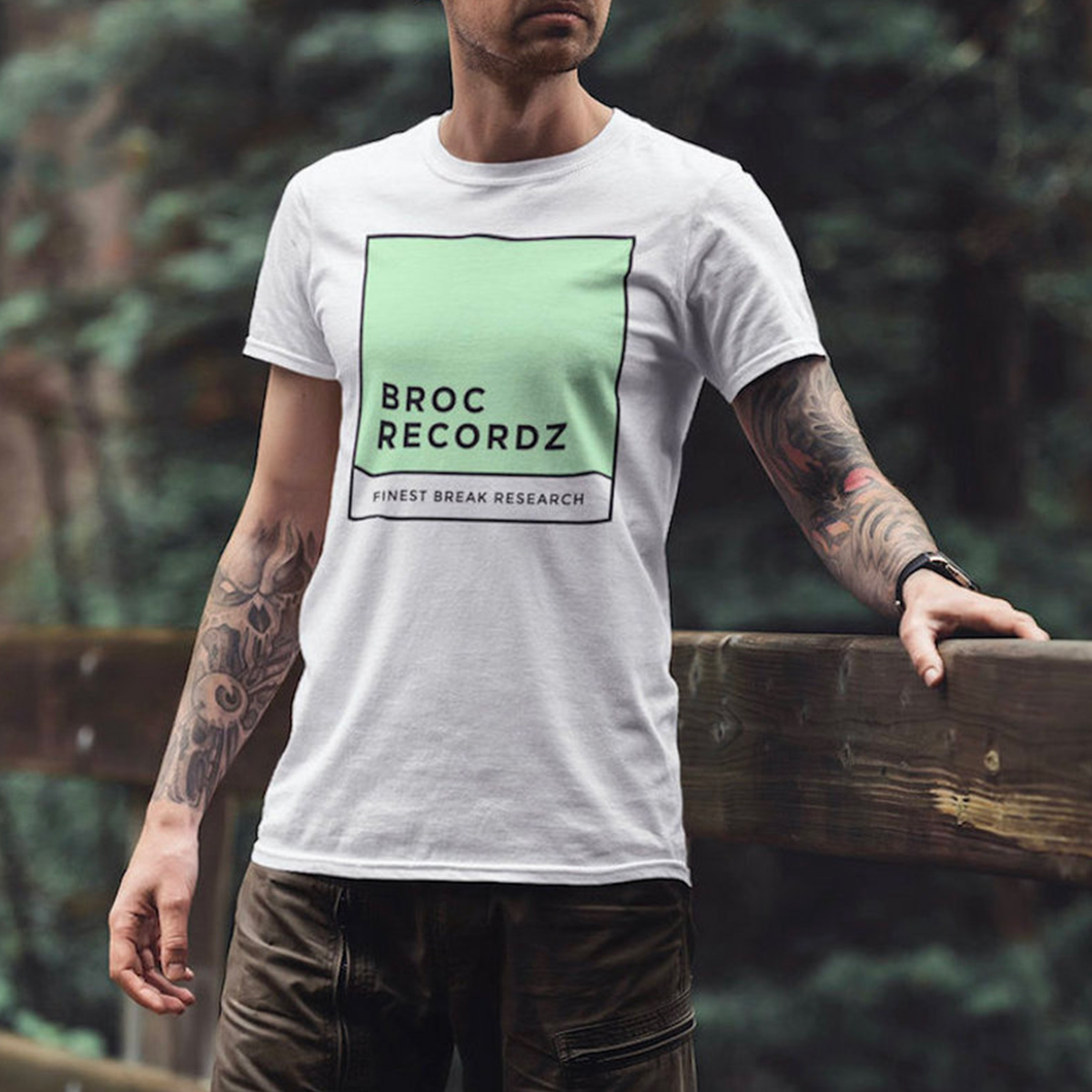 Abonnement d’un an à Radio Krimi / Subscribe to Radio Krimi + 1 KDO ‘Broc-Recordz’ offert au choix {OFFRE LIMITÉE} – 15€